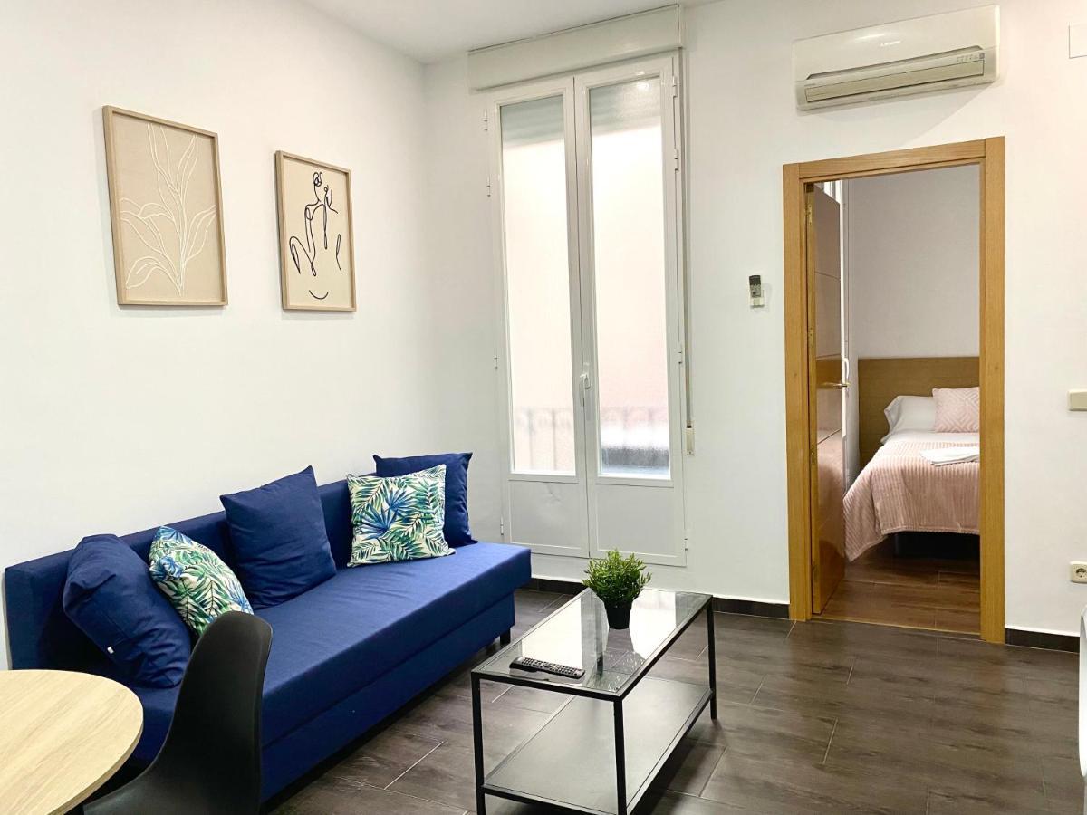 Apartamentos Fuencarral II มาดริด ภายนอก รูปภาพ