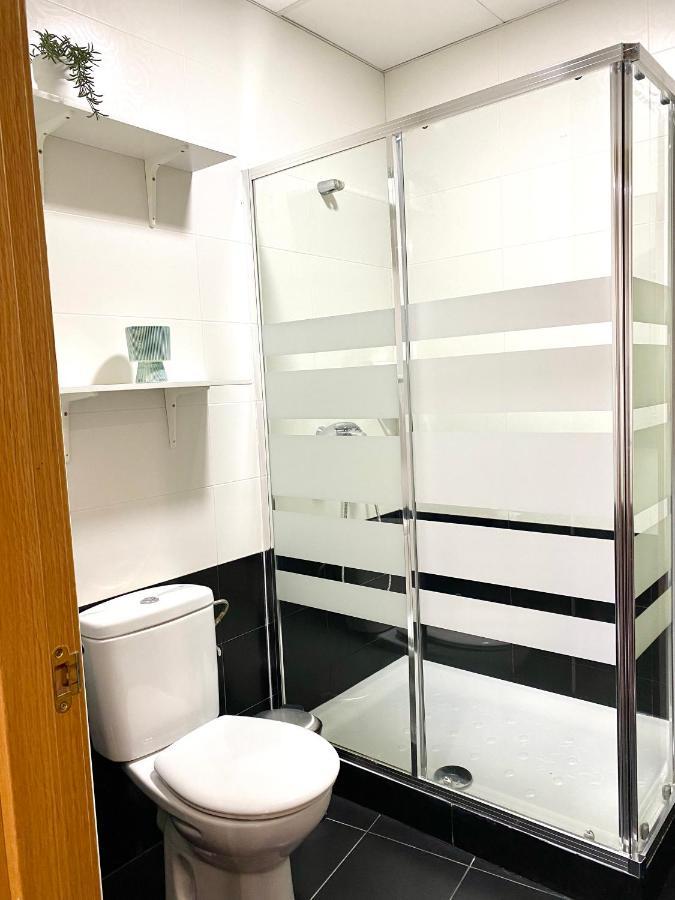 Apartamentos Fuencarral II มาดริด ภายนอก รูปภาพ