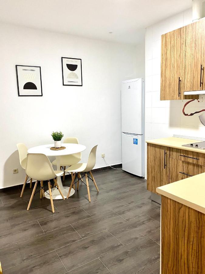 Apartamentos Fuencarral II มาดริด ภายนอก รูปภาพ