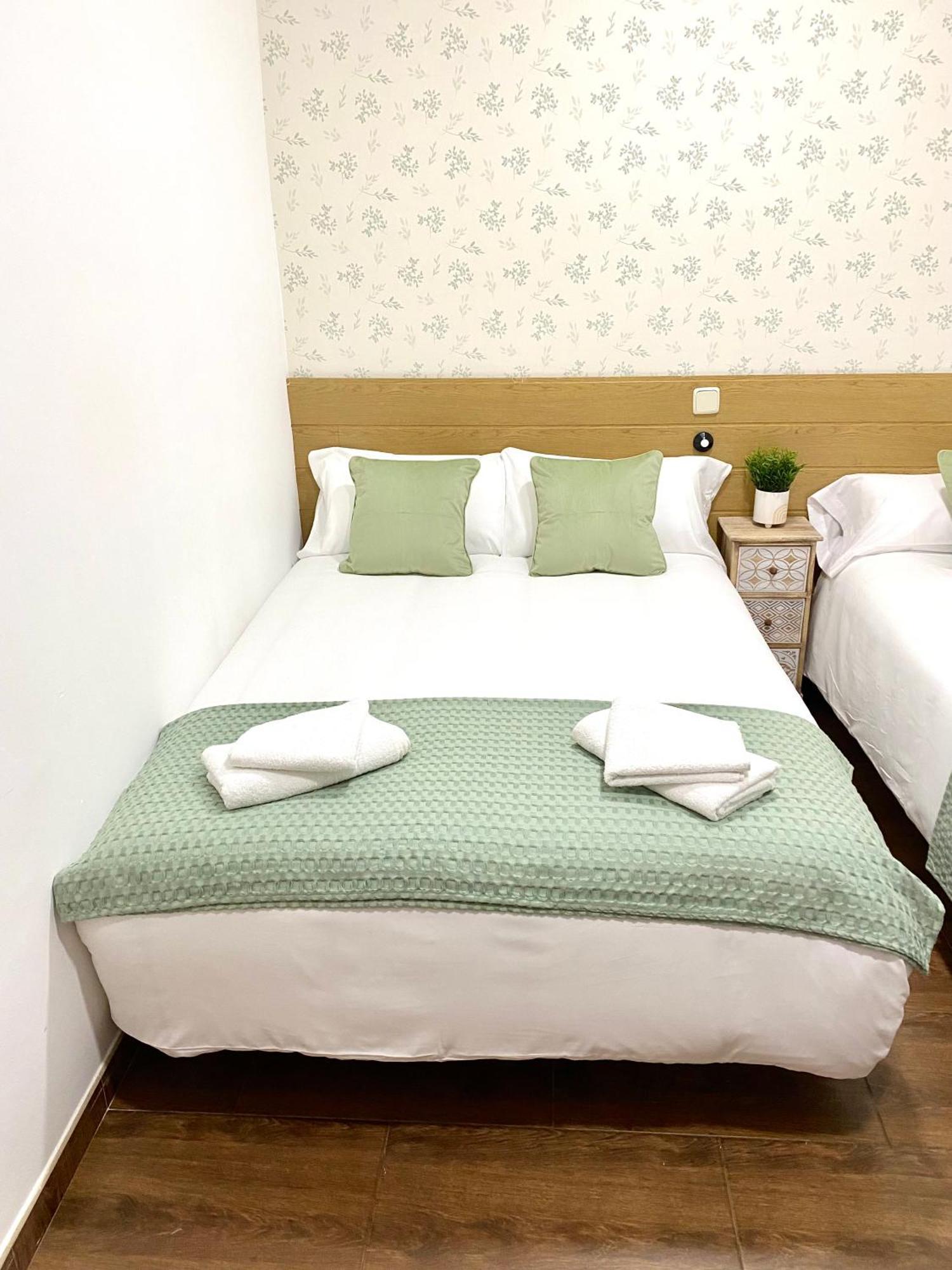 Apartamentos Fuencarral II มาดริด ห้อง รูปภาพ